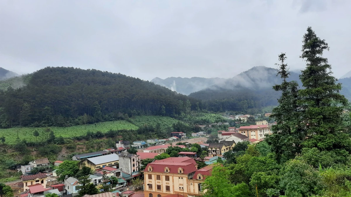 1500 m trung tâm Xã, view đẹp. Tiện giao thông. - ảnh 2